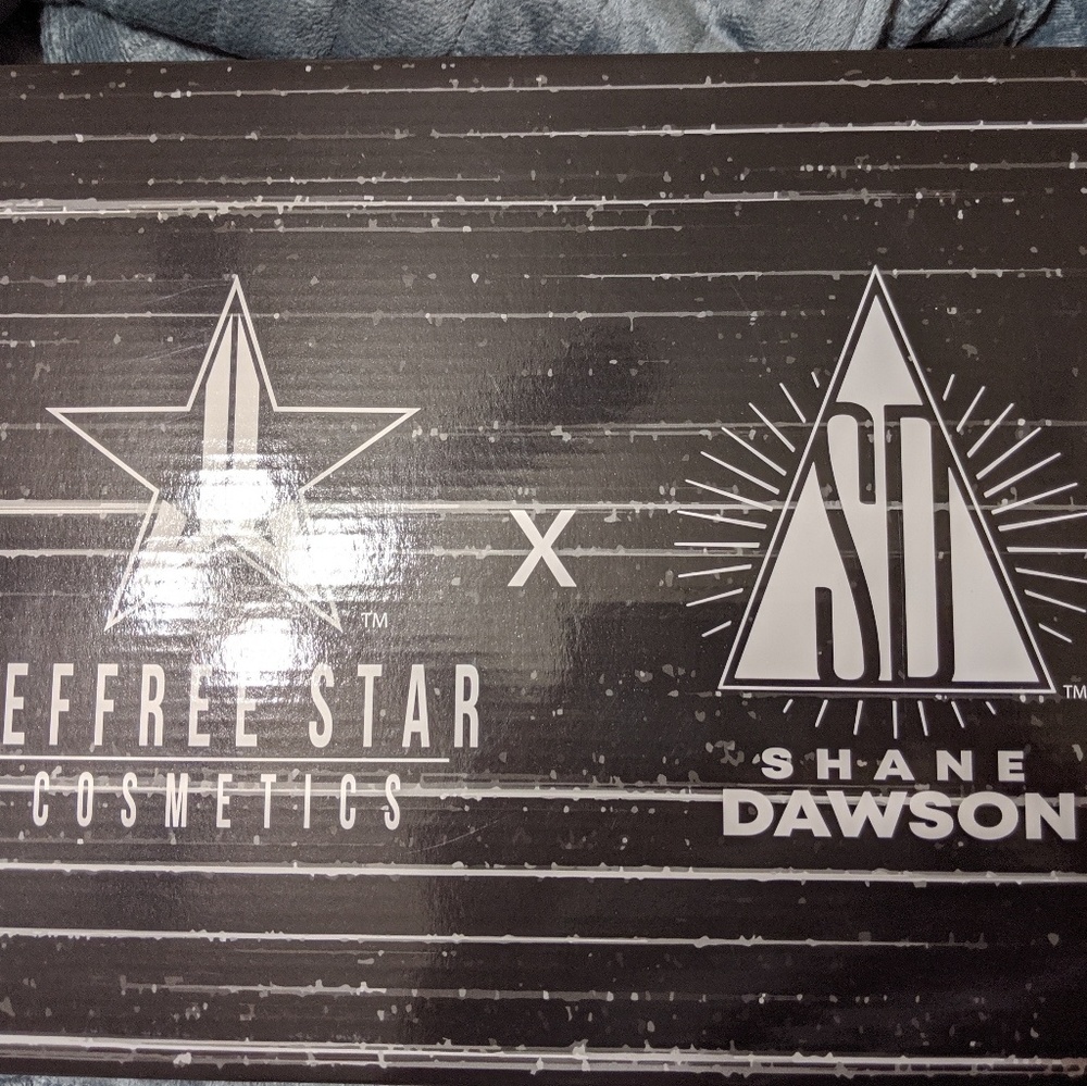 Shane Dawson x Jeffree Star BLACK Pig Mirror